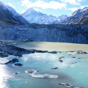 photo du mont cook avec de la neige en nouvelle zélande