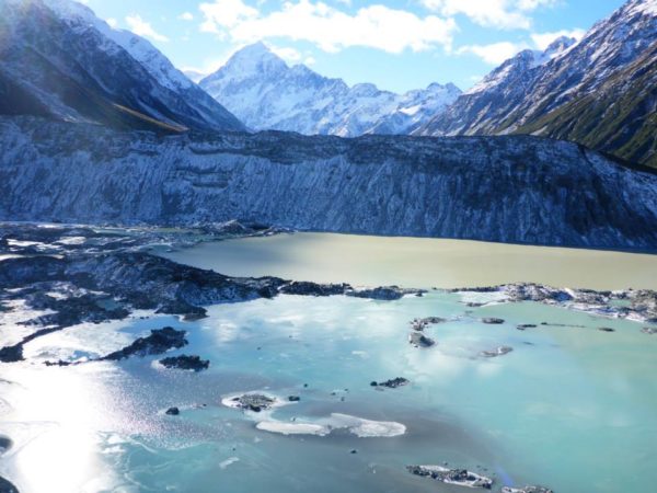 photo du mont cook avec de la neige en nouvelle zélande